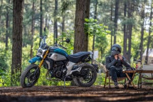 CFMOTO 700CL-X Adventure mootorratas