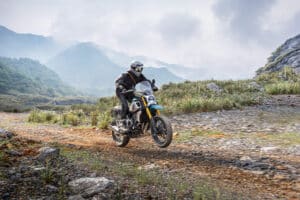 CFMOTO 700CL-X Adventure mootorratas