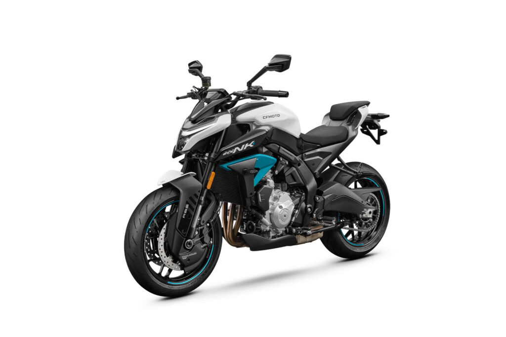 CFMOTO 675NK Mootorratas
