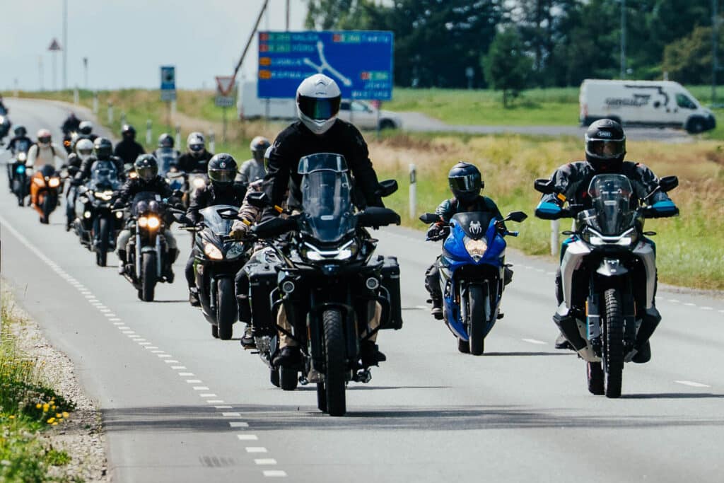 CFMOTO-DAY-2026-paraadsoit