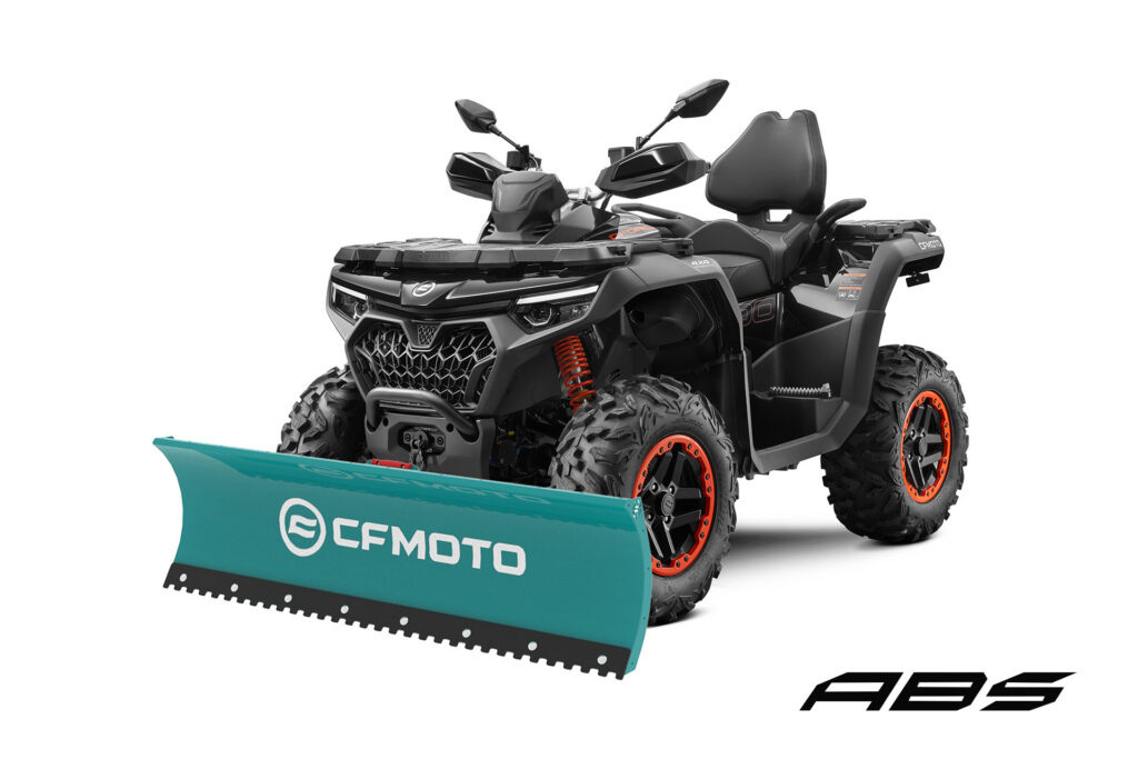CFMOTO CFORCE 1000 Touring Lumesahaga ATV