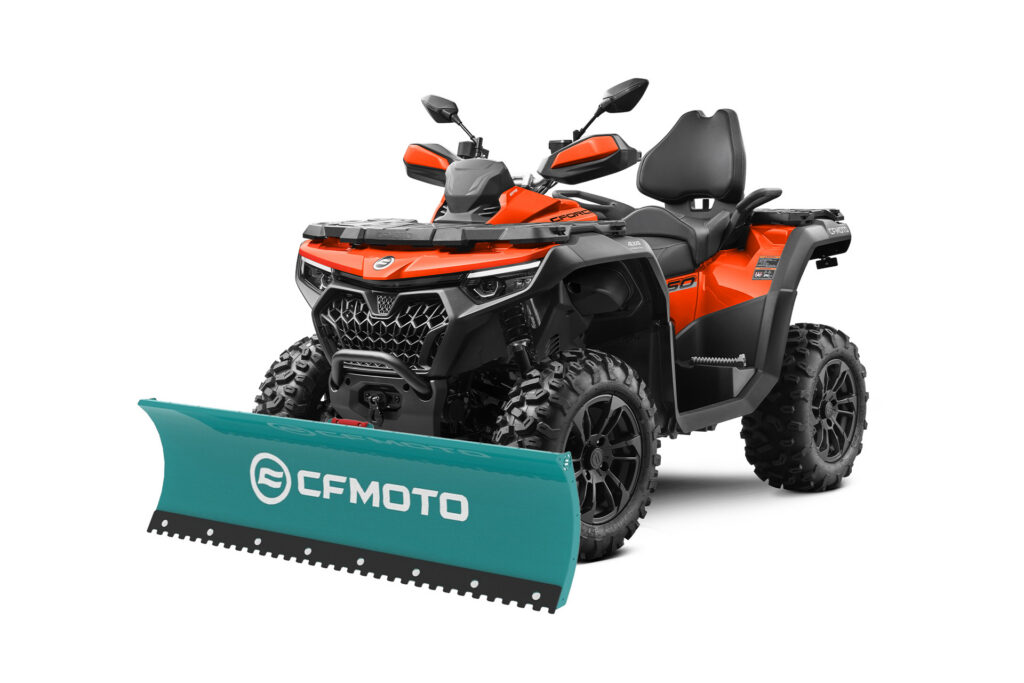 CFMOTO CFORCE 850 Touring Lumesahaga ATV